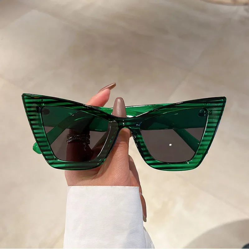 Vintage Oversized Cat Eye Trendy Punk Shades