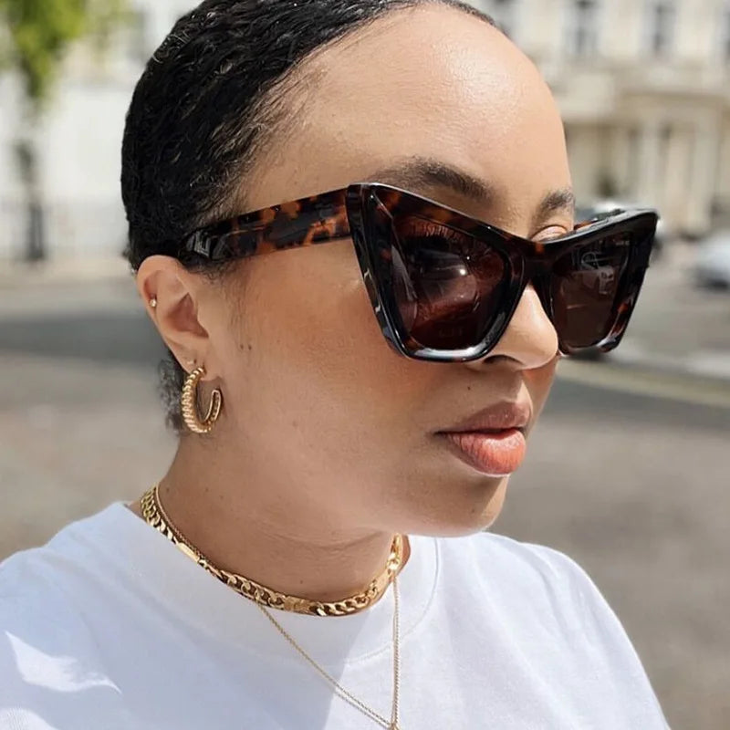 Vintage Oversized Cat Eye Trendy Punk Shades