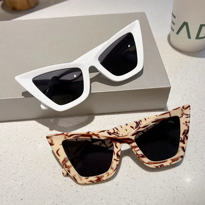 Vintage Oversized Cat Eye Trendy Punk Shades