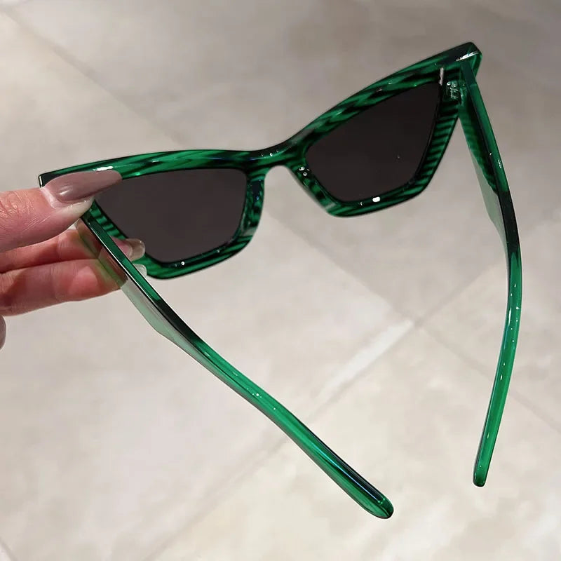 Vintage Oversized Cat Eye Trendy Punk Shades