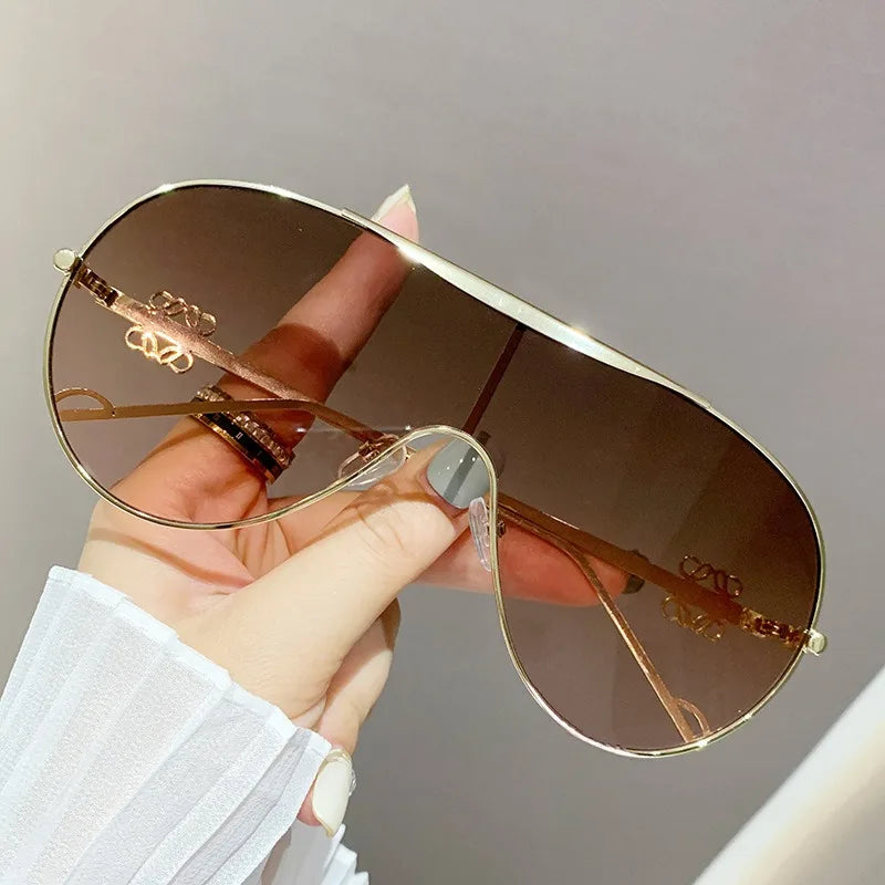 Oversized One-piece Metal Women's Sunglasses