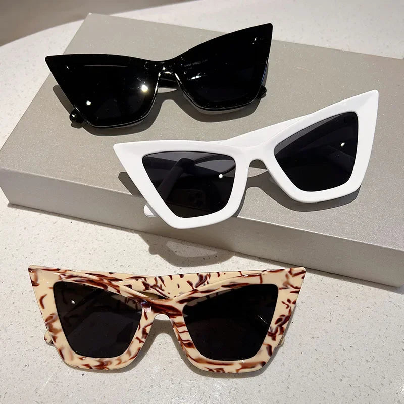 Vintage Oversized Cat Eye Trendy Punk Shades